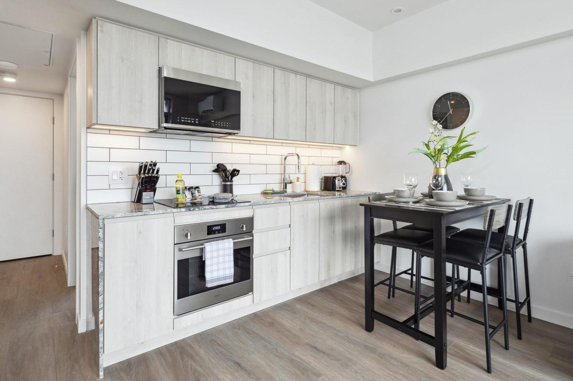 Brand New City Apt In Downtown וונקובר מראה חיצוני תמונה